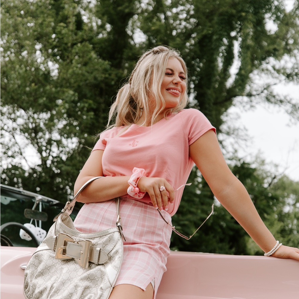 Juicy Couture Pink Tee (+ the skirt if you want!)🎀😊💖